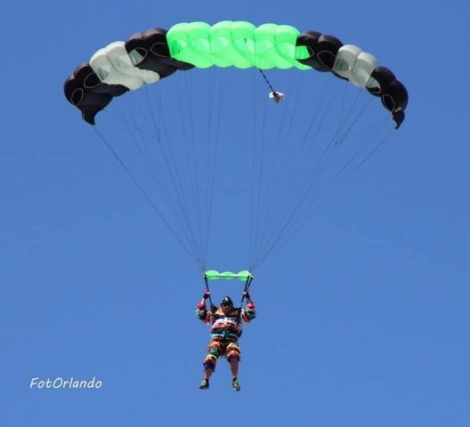 careto airshow 2024107009930_4014894778552775_4345599139931493185_n Careto